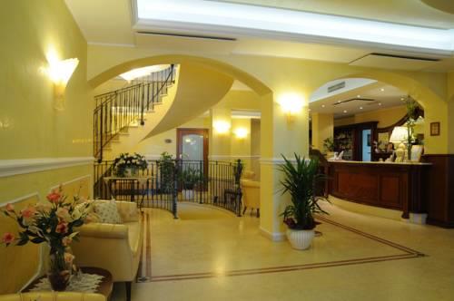 HOTEL CORALLO