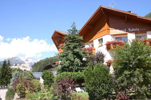 HOTEL TUBRIS