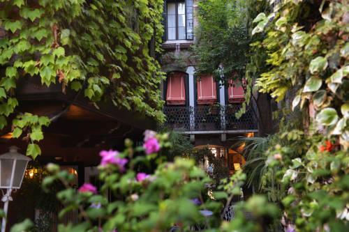 Hotel Flora