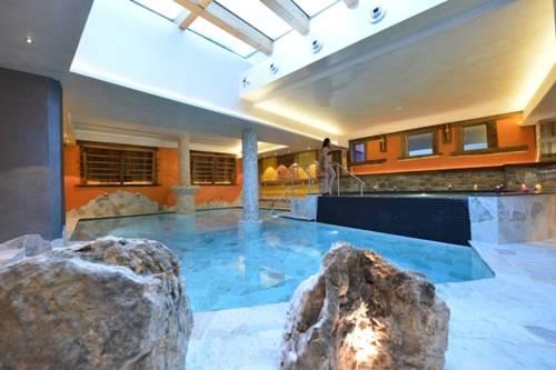 HOTEL BUCANEVE