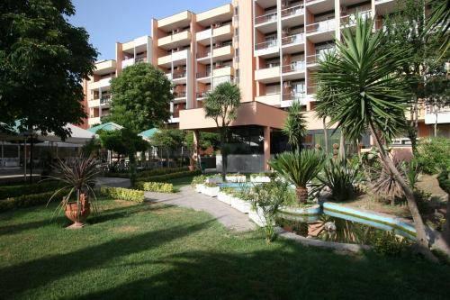 Parco Tirreno Suitehotel & Residence