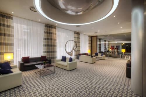 Hotel President