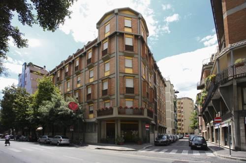 HOTEL DE PARIS