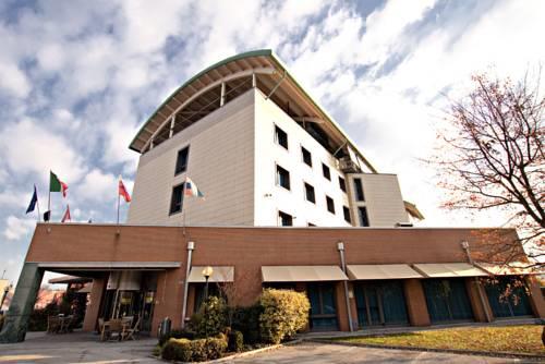 Point Hotel