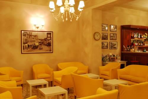 HOTEL EDEN