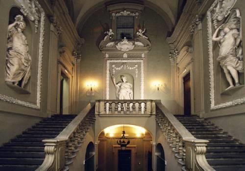 Palazzo Pini Già Pallavicini