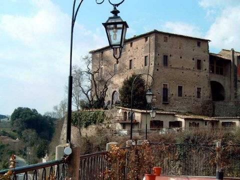 Castello Farnese di Isola Farnese