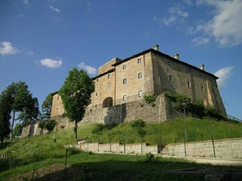 Rocca di Montecuccoli