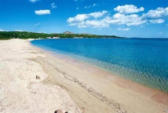 Spiaggia Golfo Saline