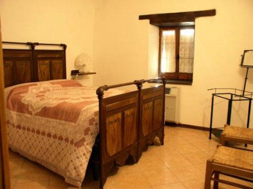 AZ. AGR. LA COSTA DI BOCCHETTI ANNA