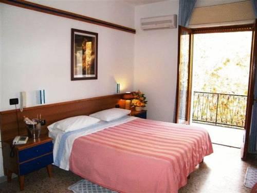 Hotel Branca