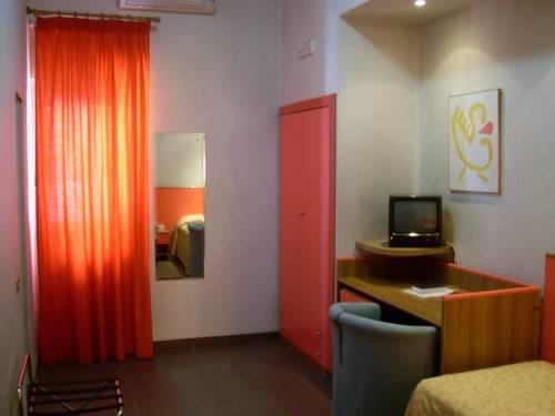HOTEL COSTA