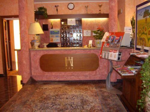HOTEL ADRIANO
