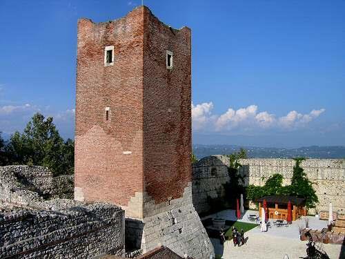 Castello di Bellaguardia o di Giulietta Diroccato