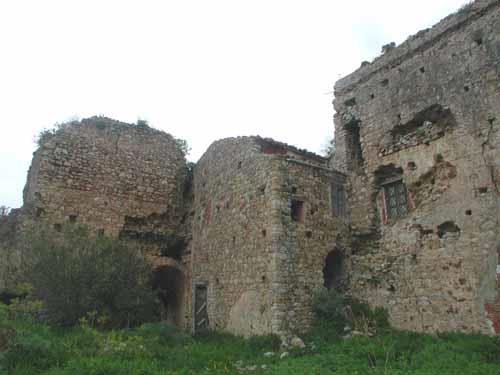 Castello Collesano Diroccato
