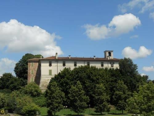 Castello Cavazzi Somaglia