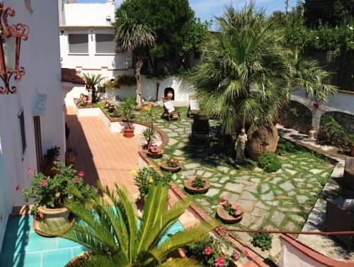 Mediterraneo Guest House