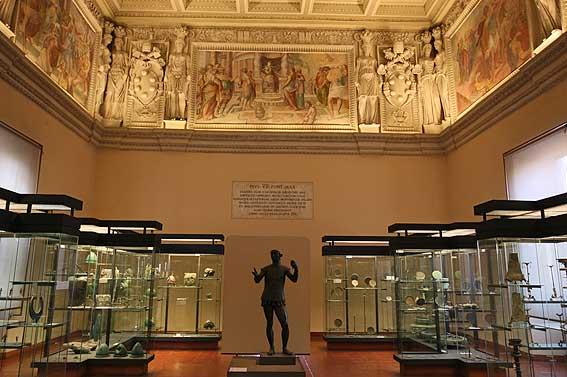 Musei Vaticani: Museo Gregoriano Etrusco