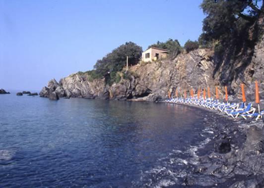 Spiaggia Foresteria Illicini