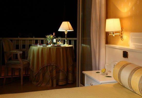 HOTEL PALACE