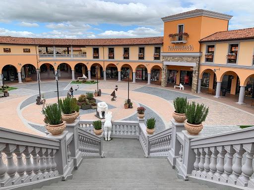 Valdichiana Outlet Village, Arezzo