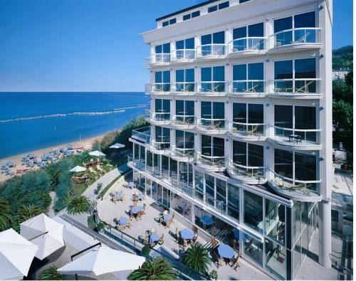 Hotel Sans Souci