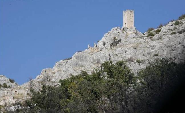 Torre di Roccapreturo