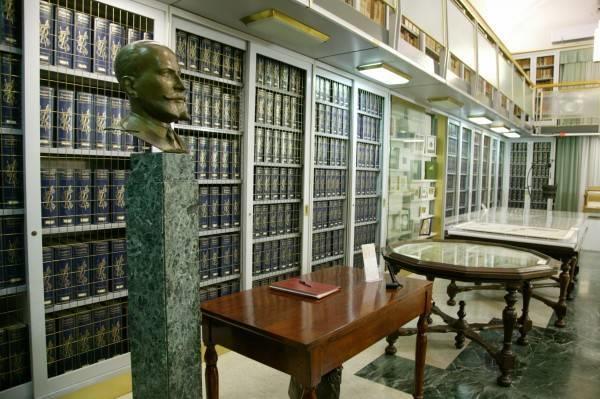 Biblioteca Estense