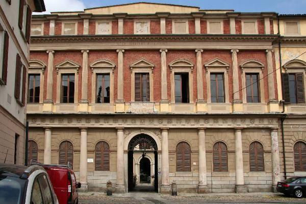 Palazzo Botta-Adorno