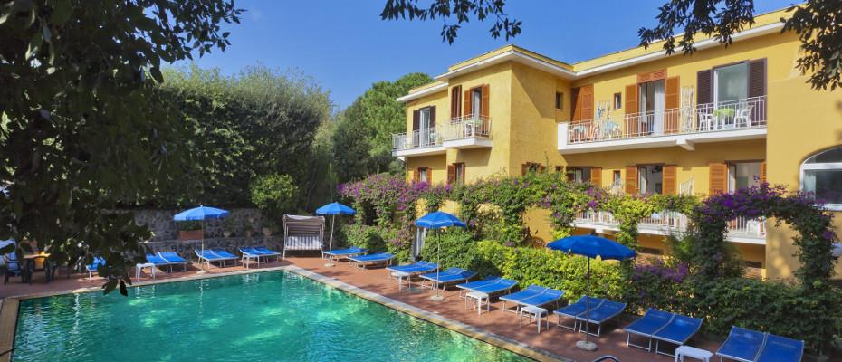 Hotel Cleopatra