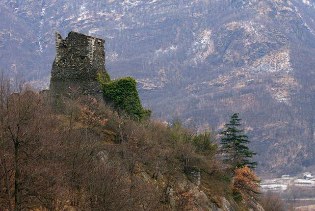 Rocca di Vogogna ruderi