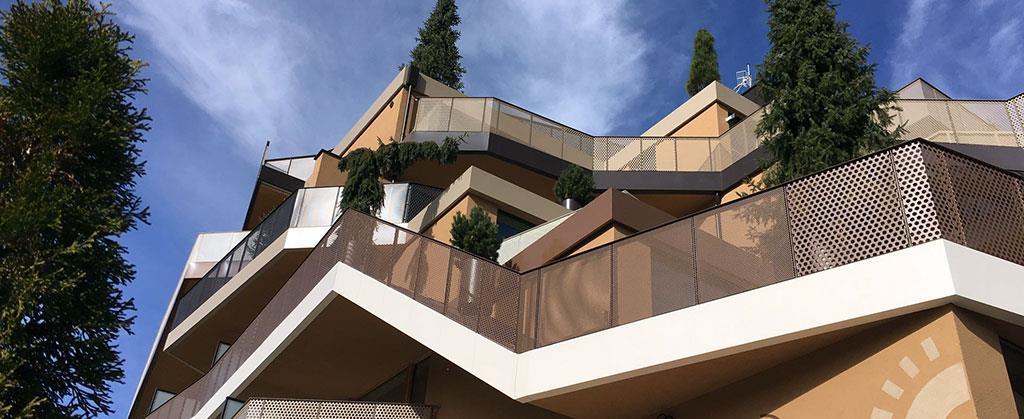 Hotel Tofana Explorer's Home