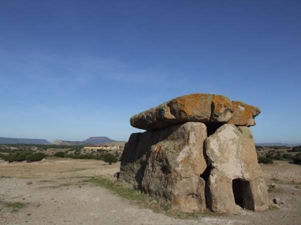 Dolmen Sa Coveccada