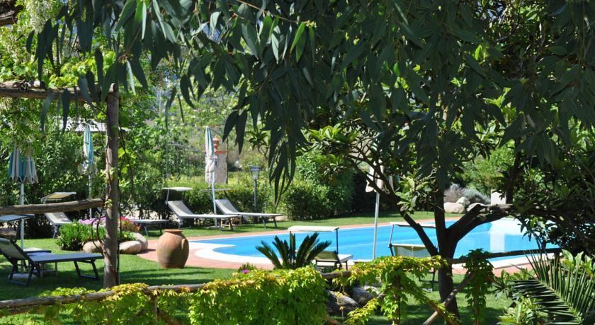 HOTEL TIRRENA