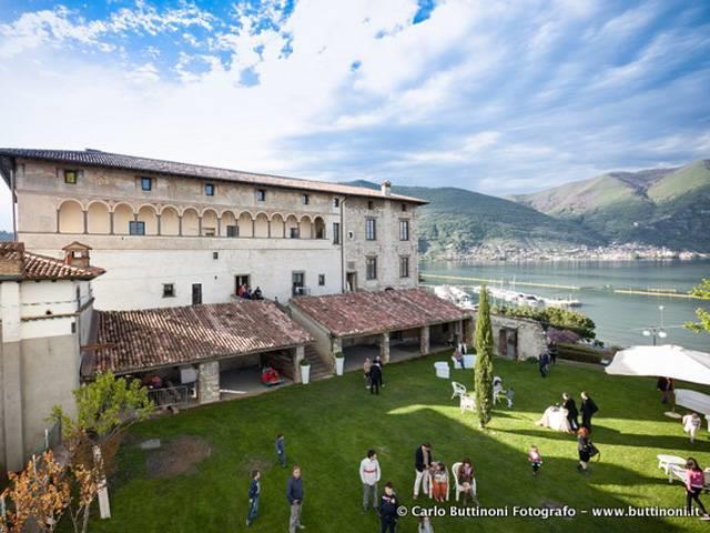 Castello di Clusane sul lago
