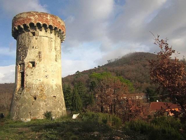 Torre Adelasia