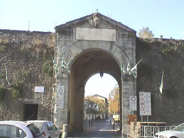 Porta Trento e Trieste