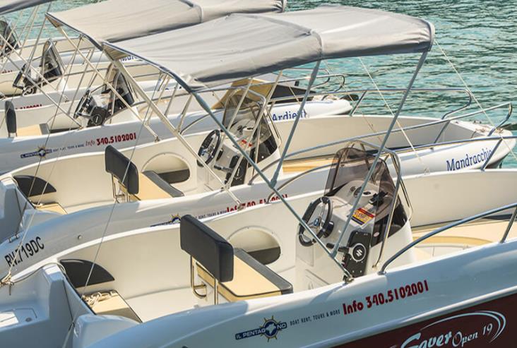 Il Pentagono Rent a Boat