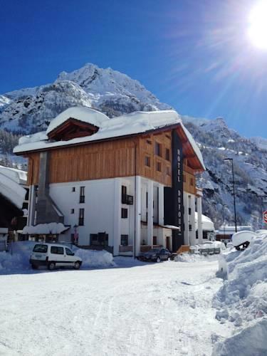 HOTEL DUFOUR