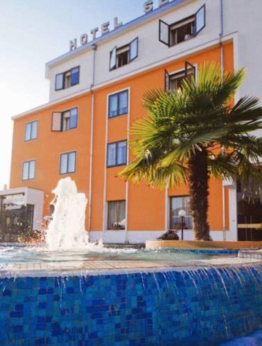 HOTEL SERENO