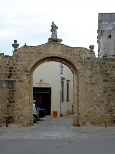 Porta San Vito 