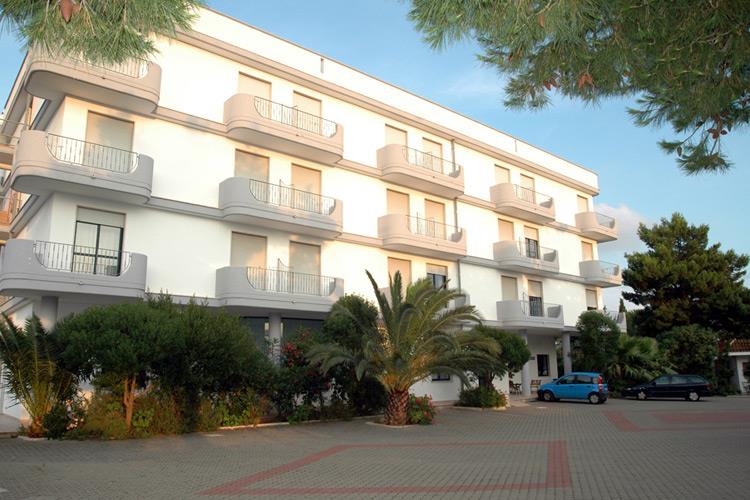 Aurora Villaggio Hotel