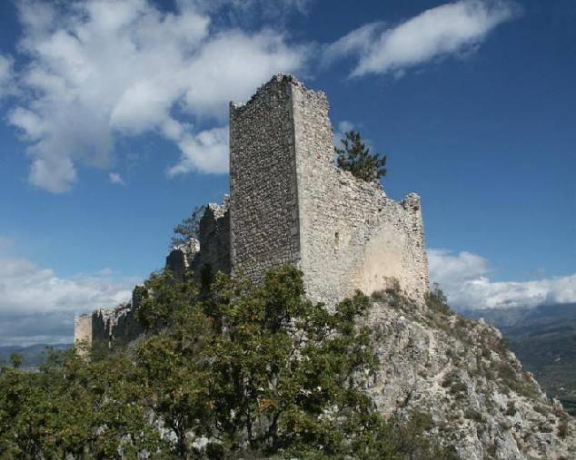 Castello d'Ocre Diroccato