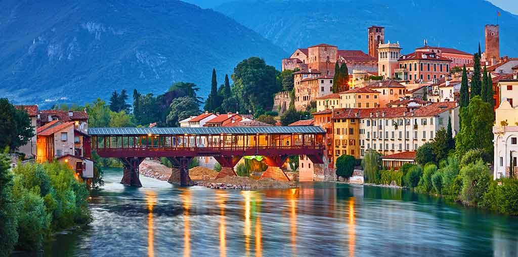 I.A.T. Ufficio Informazioni e di Accoglienza Turistica