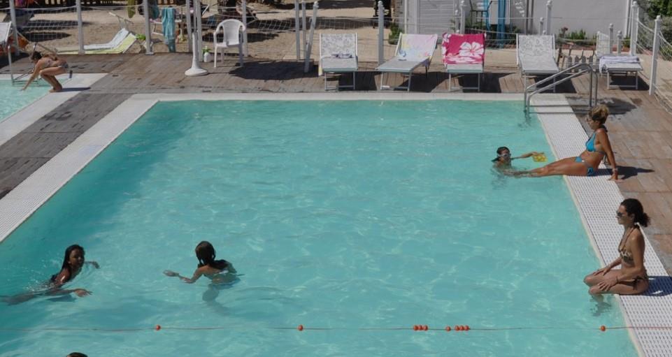 Spiaggia del sole 86-87