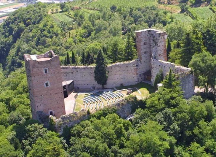 Castello della Villa (di Romeo)