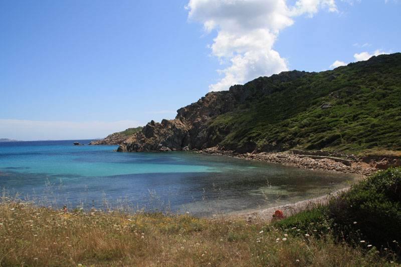 La spiaggia Cala Sambuco