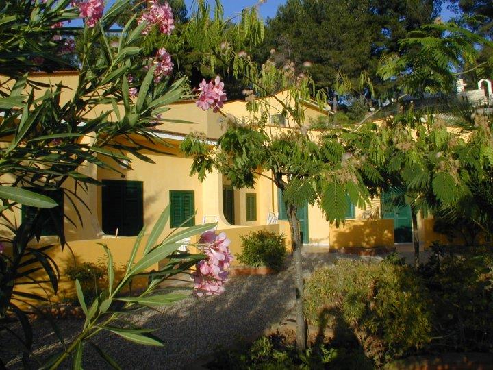 Villaggio Elisena