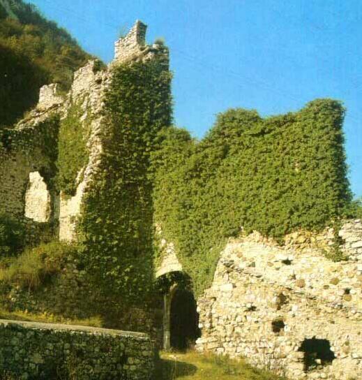 Castel Saiori ruderi