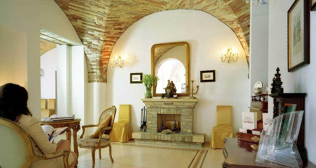 ROMANTIC RELAIS VILLA ROSSI 